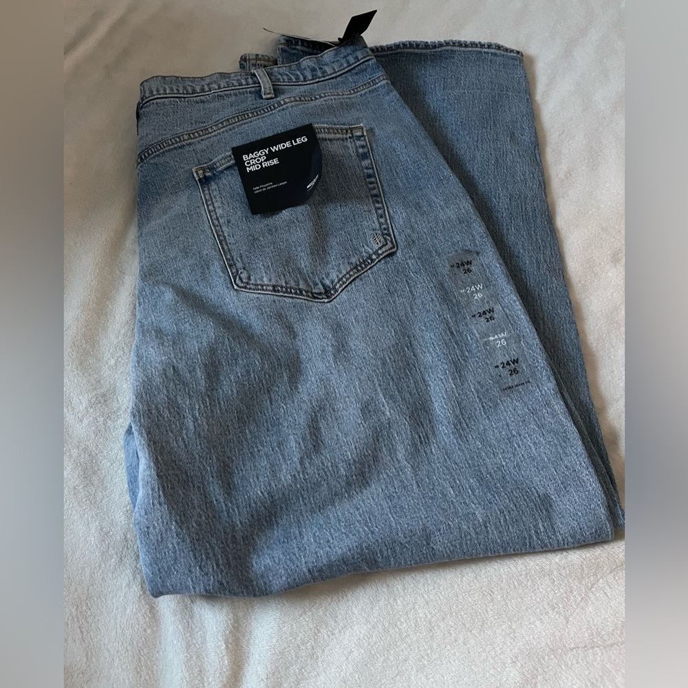 NWT Silver Jeans Baggy Wide Leg Crop Mid Rise Jeans